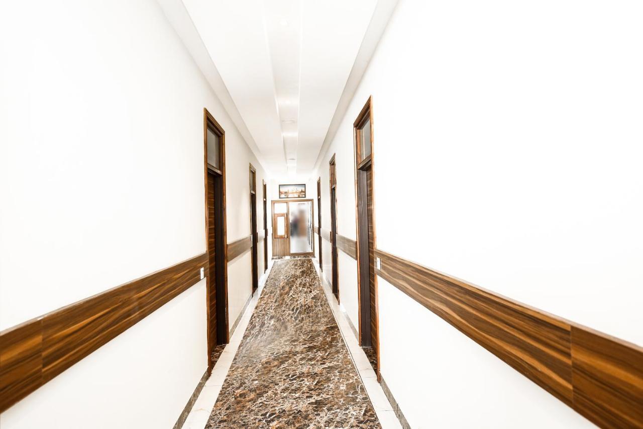 Hotel Woodcrest Zirakpur Chandigarh- Best Family Hotel - Luxurious Rooms - Unit Of Sidham Group Eksteriør bilde