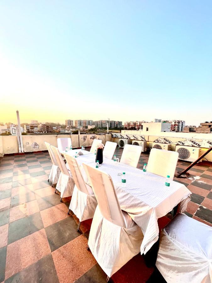 Hotel Woodcrest Zirakpur Chandigarh- Best Family Hotel - Luxurious Rooms - Unit Of Sidham Group Eksteriør bilde