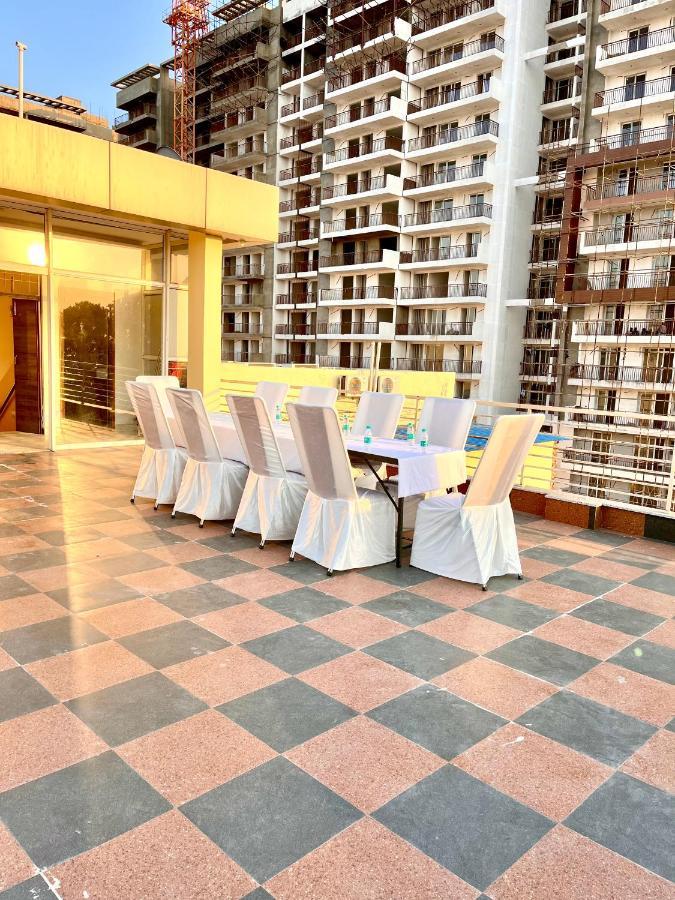 Hotel Woodcrest Zirakpur Chandigarh- Best Family Hotel - Luxurious Rooms - Unit Of Sidham Group Eksteriør bilde