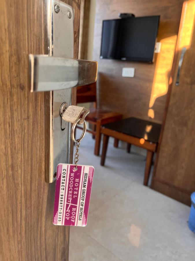 Hotel Woodcrest Zirakpur Chandigarh- Best Family Hotel - Luxurious Rooms - Unit Of Sidham Group Eksteriør bilde